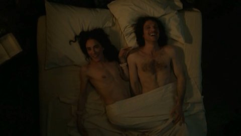 Leilani Lemmet, Cosima Bevernaege - Bed Scenes in Brûlez Molière ! (2018)