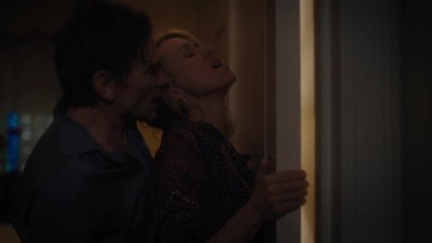 Naomi Watts - Bed Scenes in Gypsy s01e06 (2017)