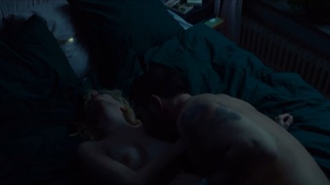 Julia Ragnarsson - Bed Scenes in Blinded s01e01-02 (2019)