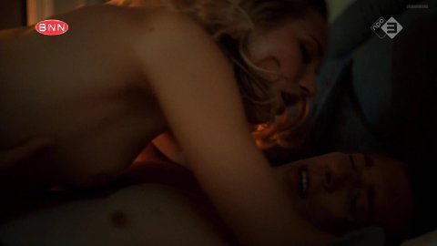 Kimberley Klaver - Bed Scenes in Vechtershart s01e01 (2015)