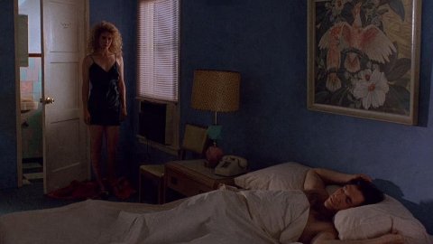 Nancy Travis - Bed Scenes in Destiny Turns on the Radio (1995)