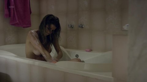 Maria Bopp - Bed Scenes in Call Me Bruna s02e05 (2017)