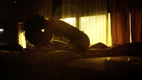 Jodi Balfour - Bed Scenes in Rellik s01e03 (2017)