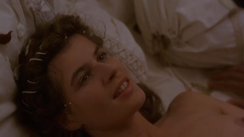 Irene Jacob - Bed Scenes in Othello (1995)