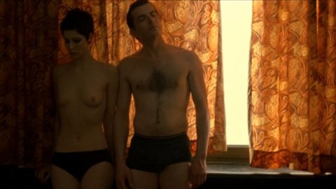 Anna Mouglalis - Bed Scenes in A New Life (2002)