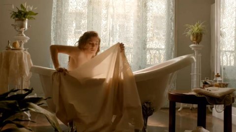 Blanca Suarez - Bed Scenes in Lo que escondían sus ojos s01e01 (2016)