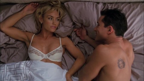 Kelly Carlson - Bed Scenes in Nip/Tuck s06e06 (2010)