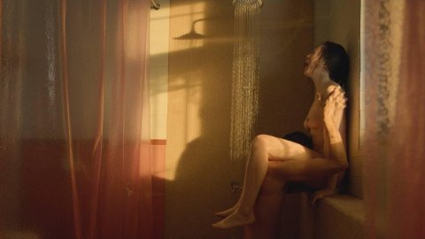 Yu-Wei Shao, Xing Li - Bed Scenes in The Tenants Downstairs (2016)