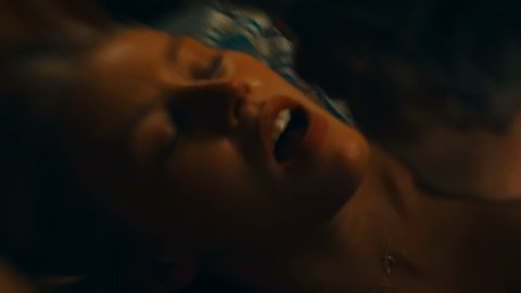 Danika Yarosh - Bed Scenes in The Purge s02e03 (2019)